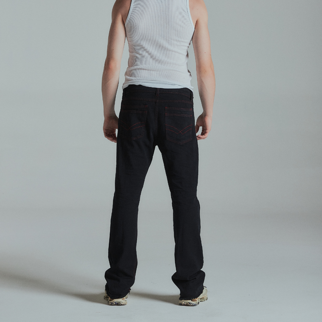 BLACK JEANS