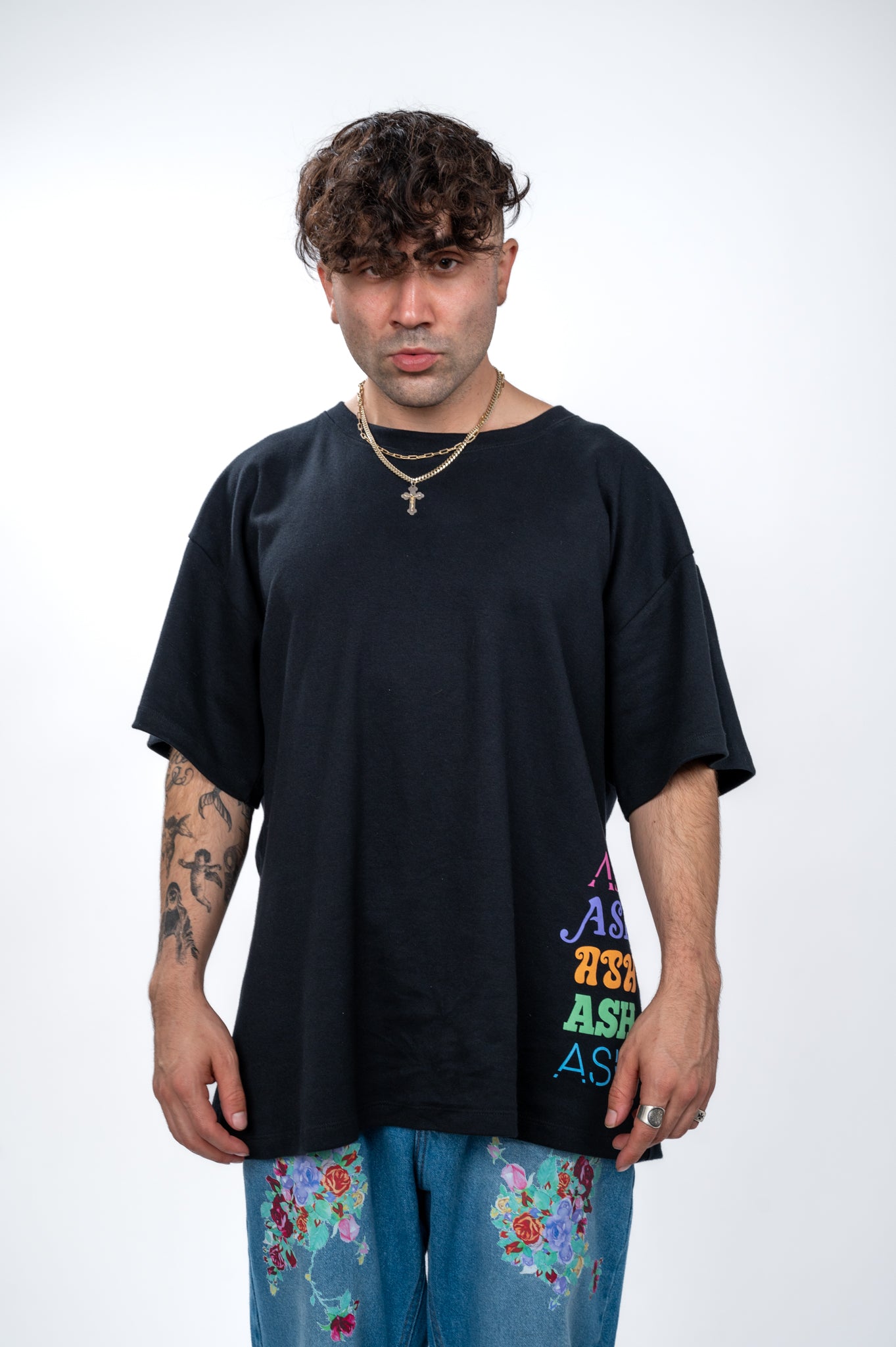 Camiseta Typo Over Tee