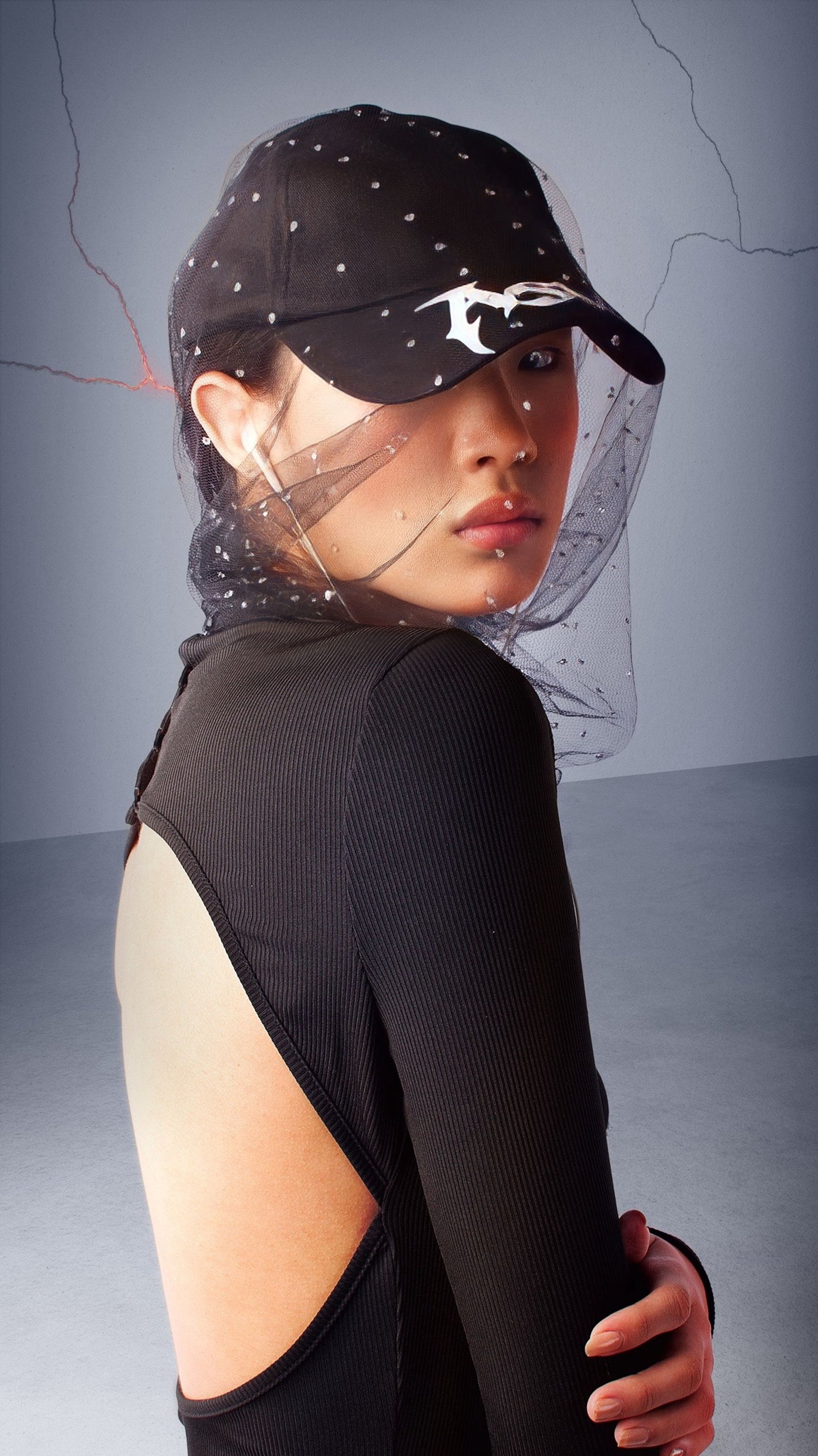 BLACK CAP